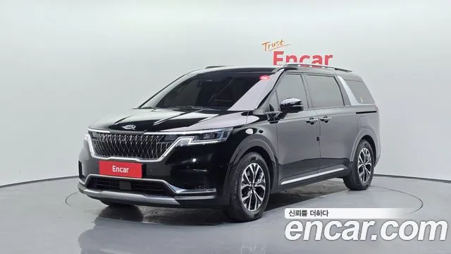 Kia Carnival 9-Seater Noblesse