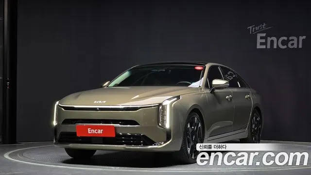 Kia K8 Signature