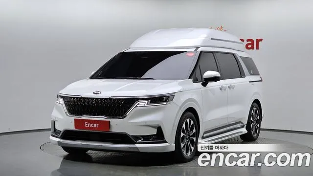 Kia Carnival Signature