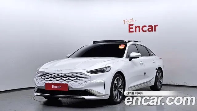 Kia K8 Signature