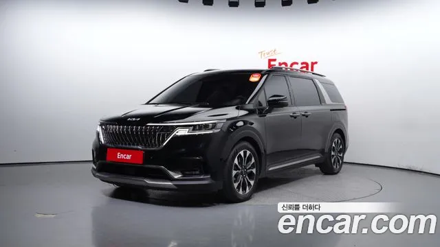 Kia Carnival Gasoline 9-Seater Signature