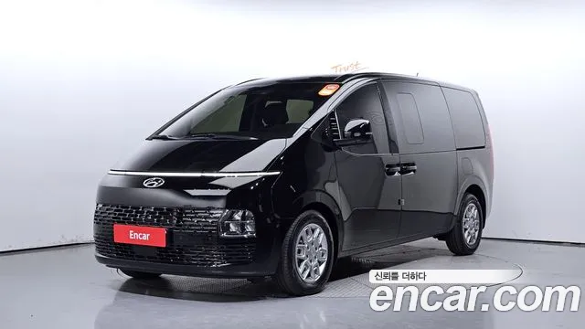 Hyundai Staria Modern