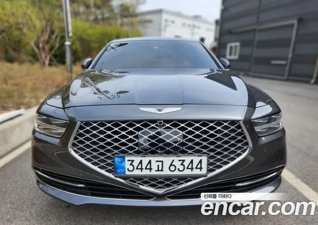 Genesis G90 Luxury