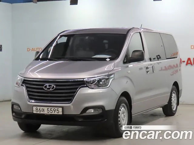 Hyundai Starex Style