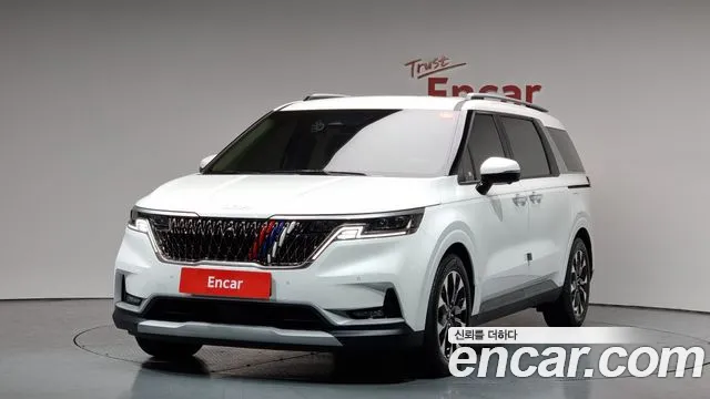 Kia Carnival Gasoline 9-Seater Prestige