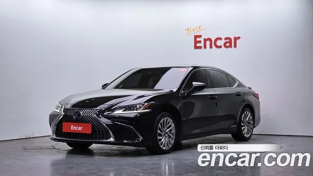 Lexus ES Luxury Plus