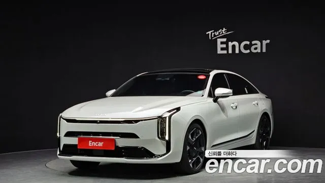 Kia K8 Signature