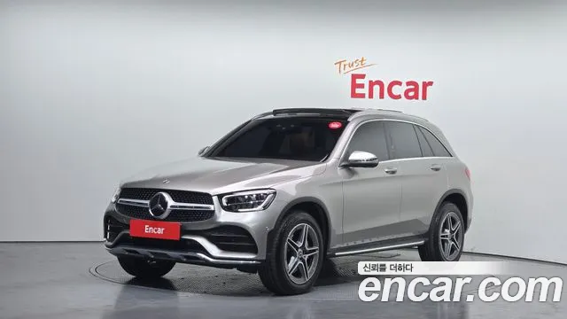 Mercedes-Benz GLC-Class GLC300e 4MATIC