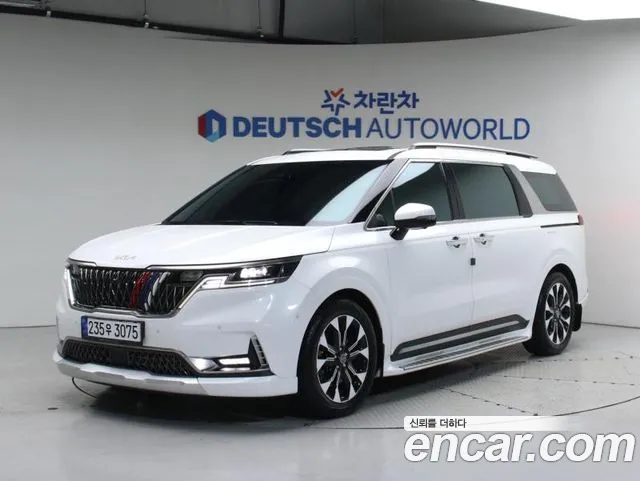 Kia Carnival Gasoline 7-Seater Signature