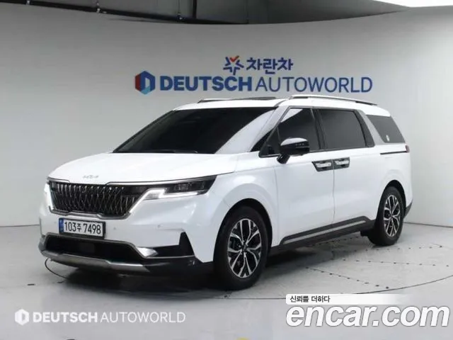 Kia Carnival 9-Seater Noblesse