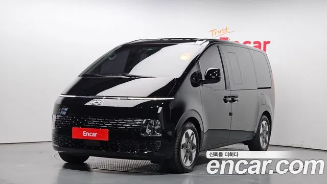 Hyundai Staria Modern