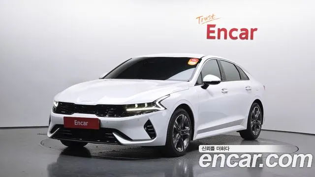 Kia K5 Signature