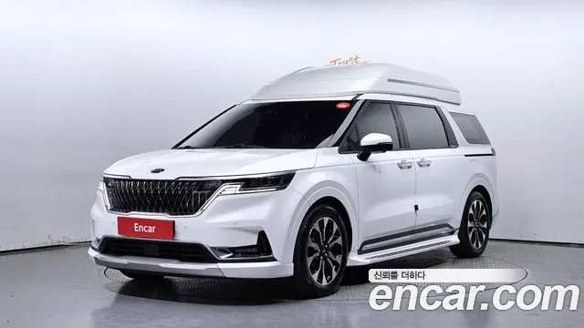 Kia Carnival Signature