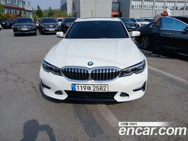 BMW 3-Series 320d xDrive Luxury