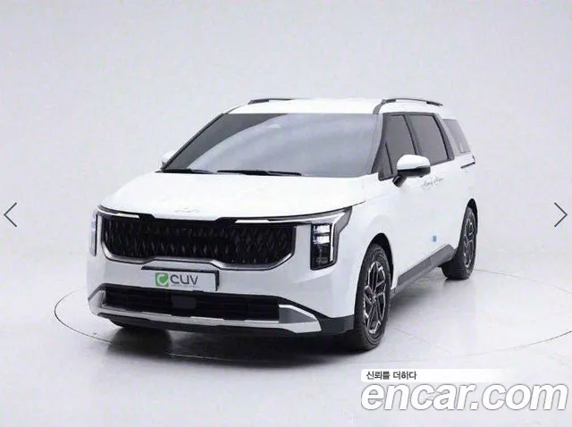 Kia Carnival 9-Seater Prestige