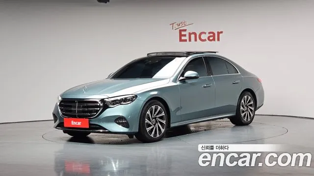 Mercedes-Benz E-class E300 4MATIC Exclusive