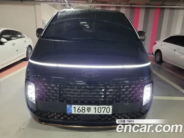 Hyundai Staria Inspiration