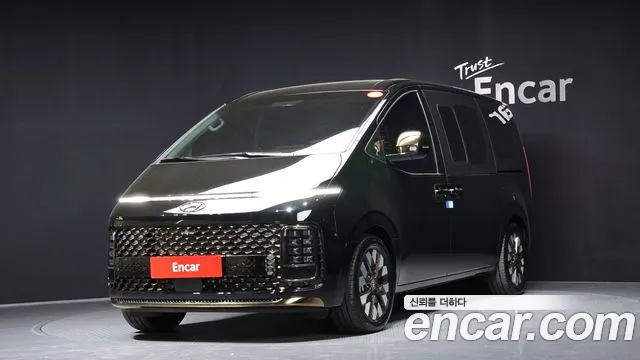 Hyundai Staria Inspiration