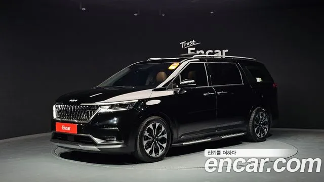 Kia Carnival Gasoline 9-Seater Signature