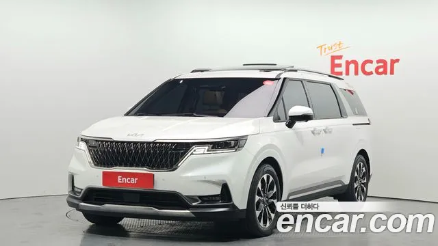 Kia Carnival Gasoline 9-Seater Noblesse