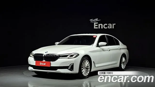 BMW 5-Series 523d xDrive Luxury