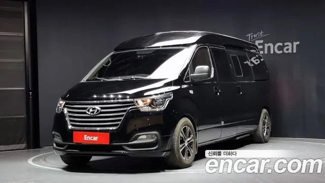 Hyundai Starex Limousine