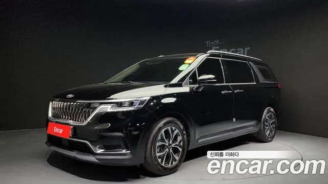 Kia Carnival 9-Seater Signature
