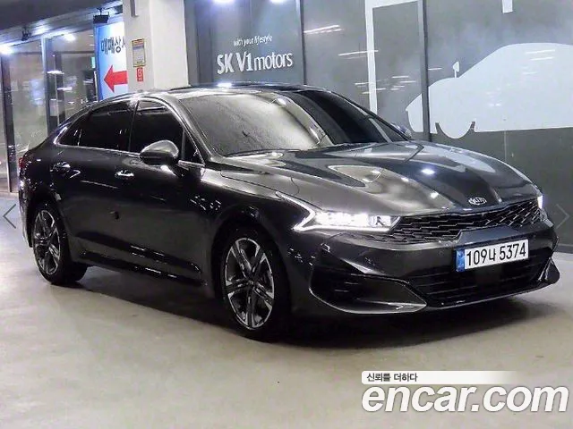 Kia K5 Signature