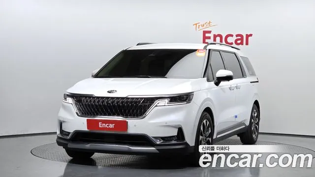 Kia Carnival 9-Seater Noblesse
