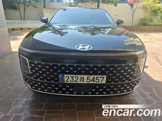Hyundai Granger Exclusive