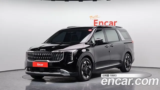 Kia Carnival Gasoline 7-Seater Signature