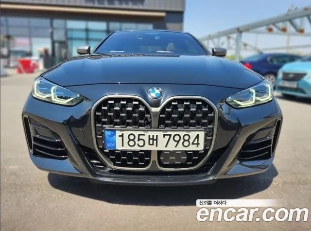 BMW 4-Series M440i xDrive Coupe