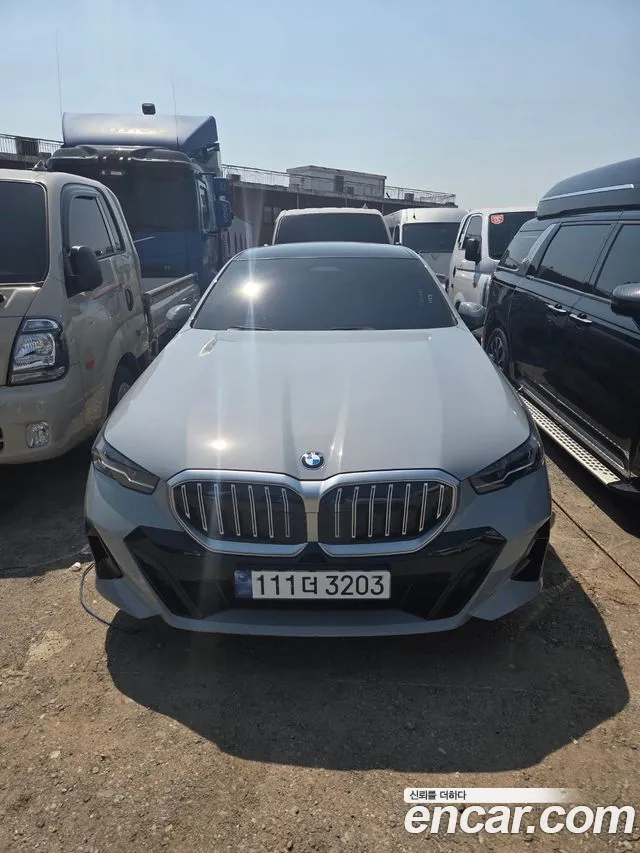 BMW 5-Series 530i xDrive M Sport