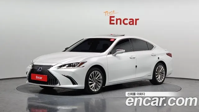 Lexus ES Luxury Plus