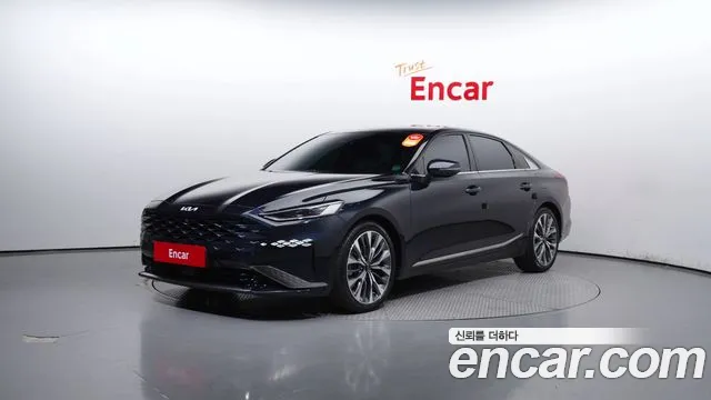 Kia K8 Signature