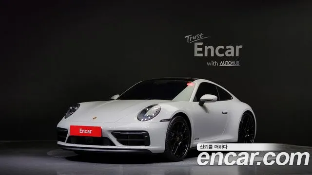 Porsche 911 Carrera GTS