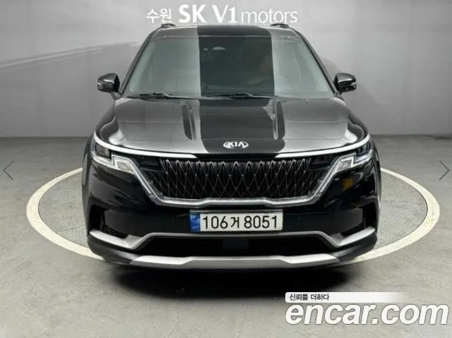Kia Carnival 9-Seater Prestige