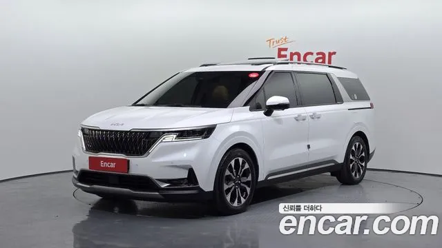 Kia Carnival 9-Seater Signature