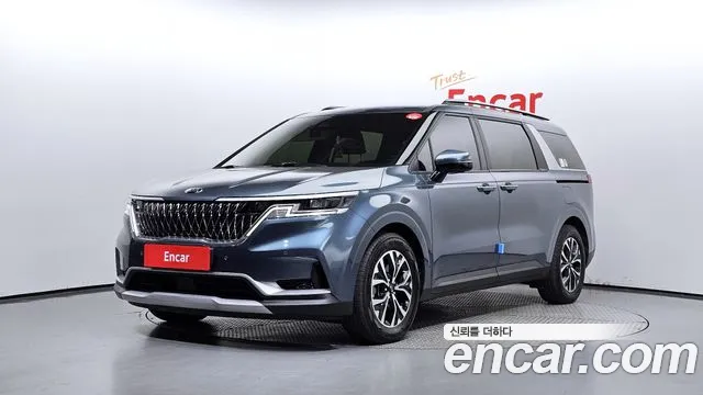 Kia Carnival 9-Seater Prestige