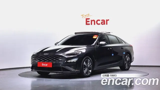 Kia K8 Signature