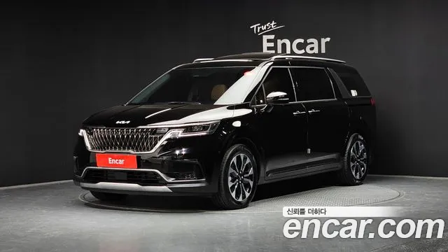 Kia Carnival 7-Seater Signature
