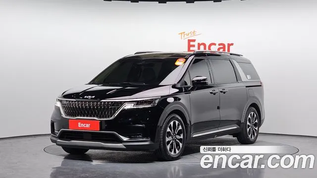 Kia Carnival 9-Seater Noblesse