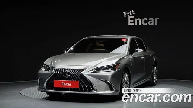 Lexus ES Executive
