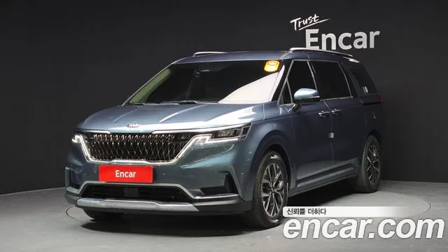 Kia Carnival Gasoline 9-Seater Noblesse