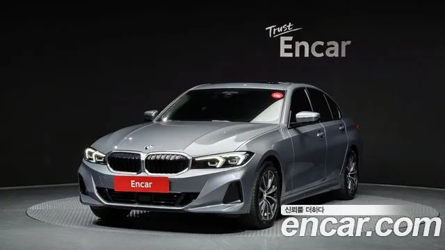 BMW 3-Series 320i