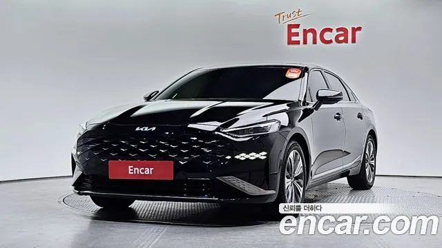 Kia K8 Signature