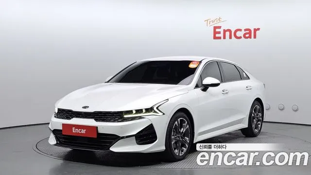 Kia K5 Signature