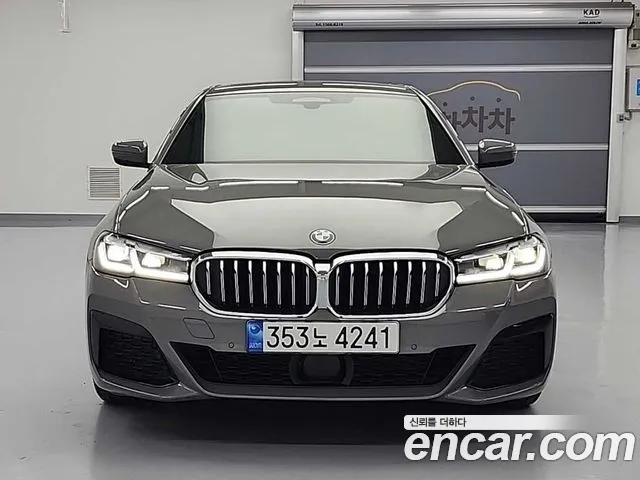 BMW 5-Series 530i xDrive M Sport Package