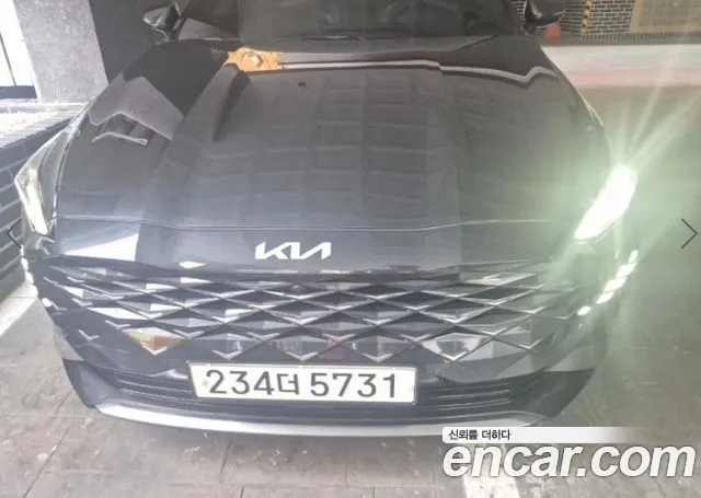 Kia K8 Signature