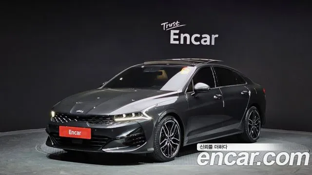 Kia K5 Signature